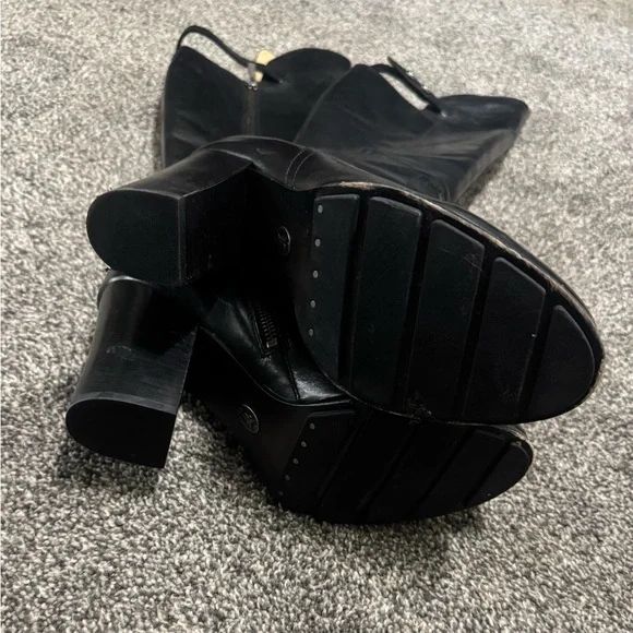 Frye Parker OTK Black Leather Boots - Picture 3 of 4